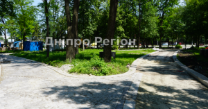 У Дніпрі триває реконструкція та ремонт парків ім. Володі Дубініна та ім. Писаржевського (ФОТО)