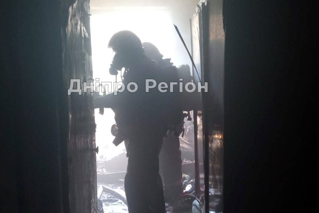 На Дніпропетровщині врятували хлопчика під час пожежі (ВІДЕО)