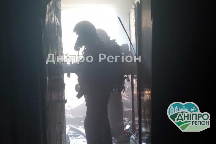 На Дніпропетровщині врятували хлопчика під час пожежі (ВІДЕО)