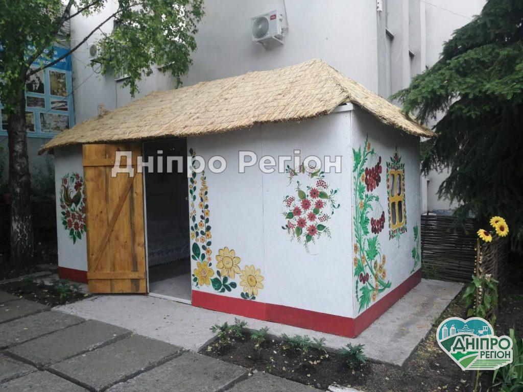 На Магдалинівщині завершується робота над створенням фотозони Українська садиба (ФОТО) На Магдалинівщині завершується робота над створенням фотозони Українська садиба (ФОТО)