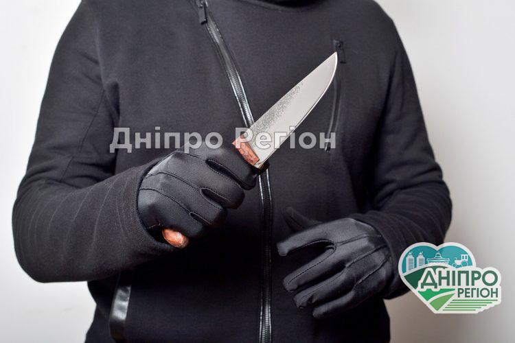 У Дніпрі поліція розшукує осіб, які вбили 36-річного чоловіка