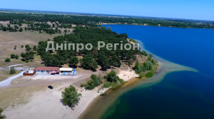 Куди поїхати недалеко від Дніпра: Блакитне озеро, вид з квадрокоптеру (ВІДЕО)