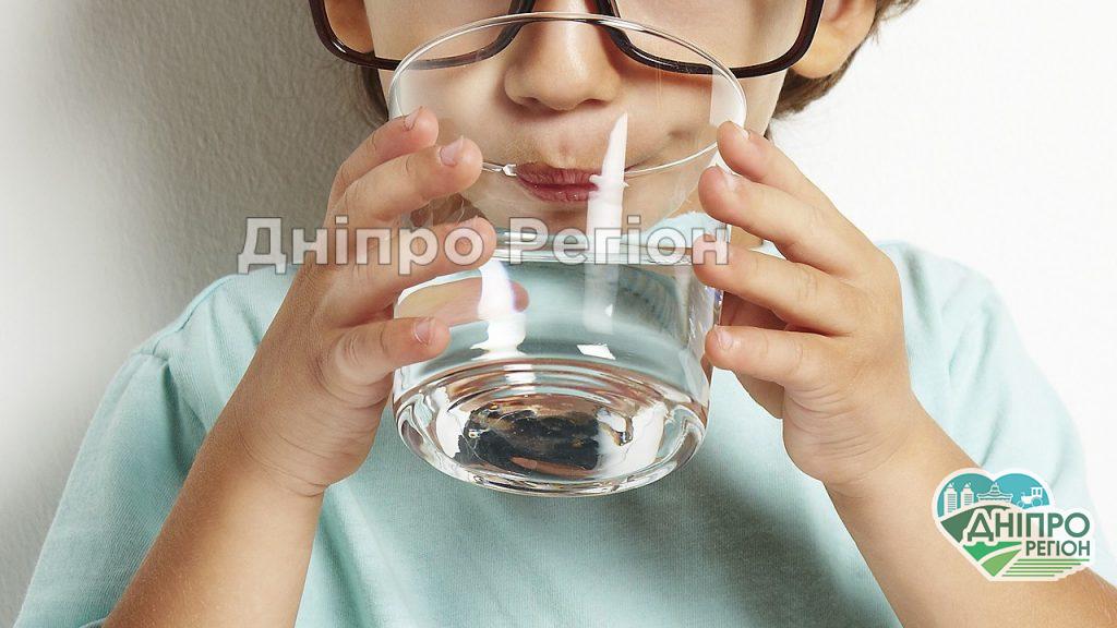 У Дніпрі масштабне відключення води. Коли відновлять водопостачання На 2 дні мешканцям Дніпропетровщини заборонили брати воду з-під крану для пиття і приготування їжі