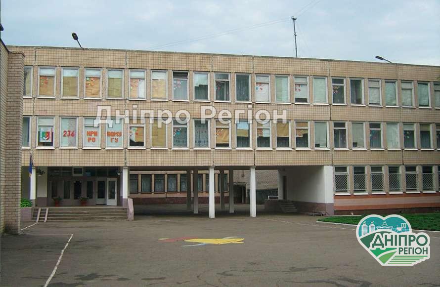 На Дніпропетровщині масово закривають школи: під загрозою від 30 до 50 навчальних закладів