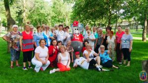 Спортивні бабусі – 4 роки разом: під Дніпром кожна субота починається із зарядки на свіжому повітрі
