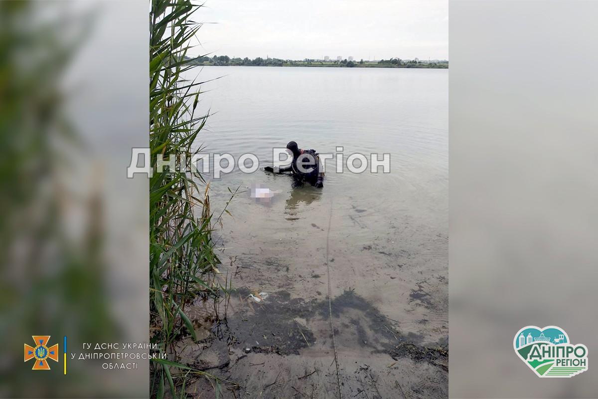 Тіло жінки виявили на глибині 4-х метрів: на Блакитному озері потонула жінка (ФОТО)