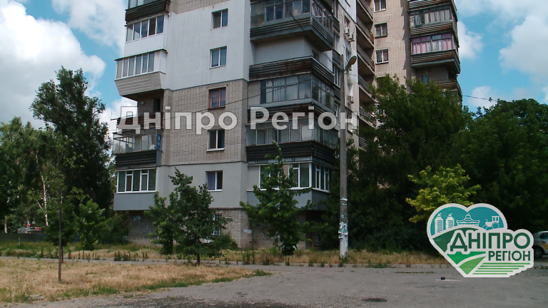 Мешканці будинку на вулиці Калиновій 2 роки живуть із затопленим нечистотами підвалом (ВІДЕО) Мешканці будинку на вулиці Калиновій 2 роки живуть із затопленим нечистотами підвалом (ВІДЕО)