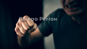 Оголошено план Перехват: у Дніпрі в кафе на пляжі невідомий побив до смерті відвідувача