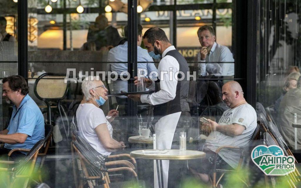 В Україні посилюють контроль за карантином: чому і які вимоги В Україні посилюють контроль за карантином: чому і які вимоги