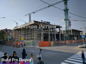 В Днепре на месте бывшего Кубометра возводят высокий жилой комплекс (Фото)