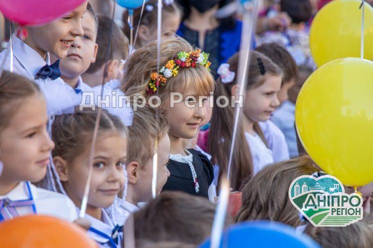 У Дніпрі та області найбільша кількість першачків, які підуть до школи першого вересня У Дніпрі та області найбільша кількість першачків, які підуть до школи першого вересня