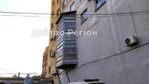 В Днепре появились царь-балкон и царь-веранда (Фото)