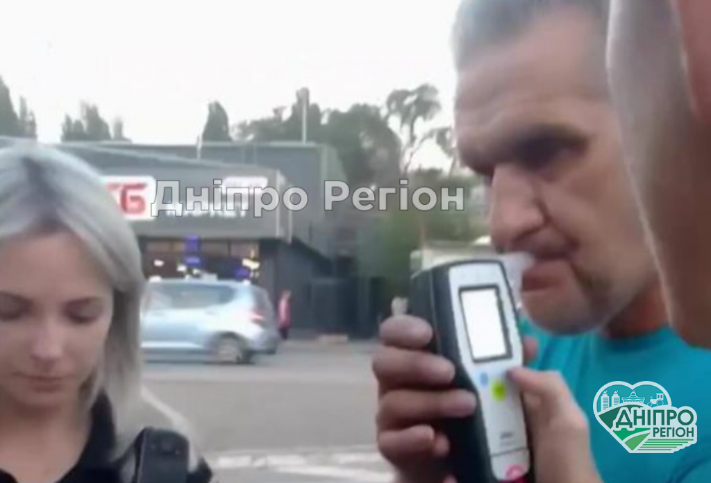 У Дніпрі впіймали п’яного водія маршрутки: загрожує реальний строк (Відео)
