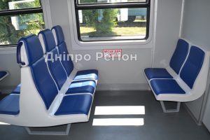З туалетом і м’якими сидіннями: на Дніпропетровщині ходитиме сучасна електричка