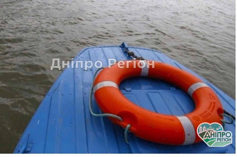 Жінці ампутували руку: під Кривим Рогом човен наїхав на відпочивальників Жінці ампутували руку: під Кривим Рогом човен наїхав на відпочивальників