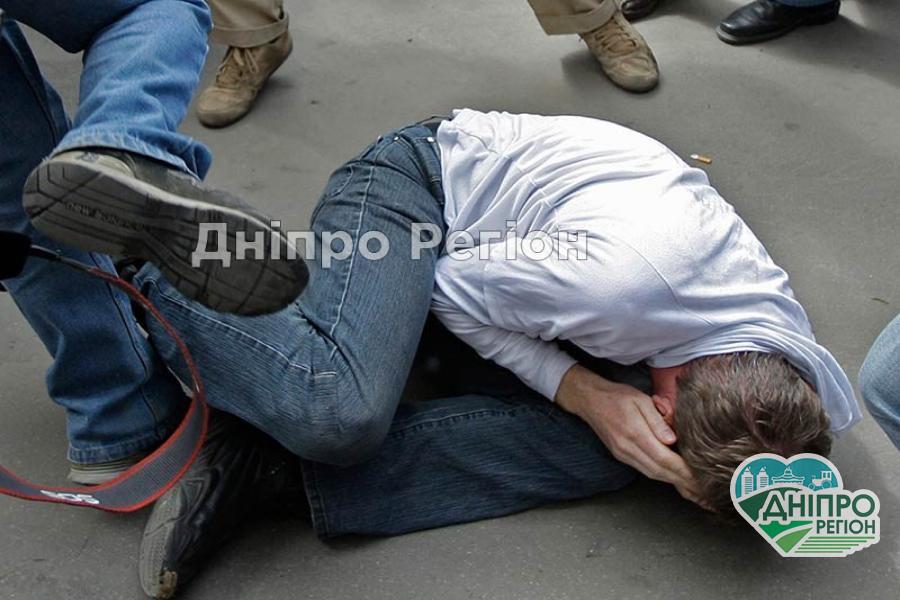 В Днепре мужчину избили за замечание сделать музыку потише В Днепре мужчину избили за замечание сделать музыку потише