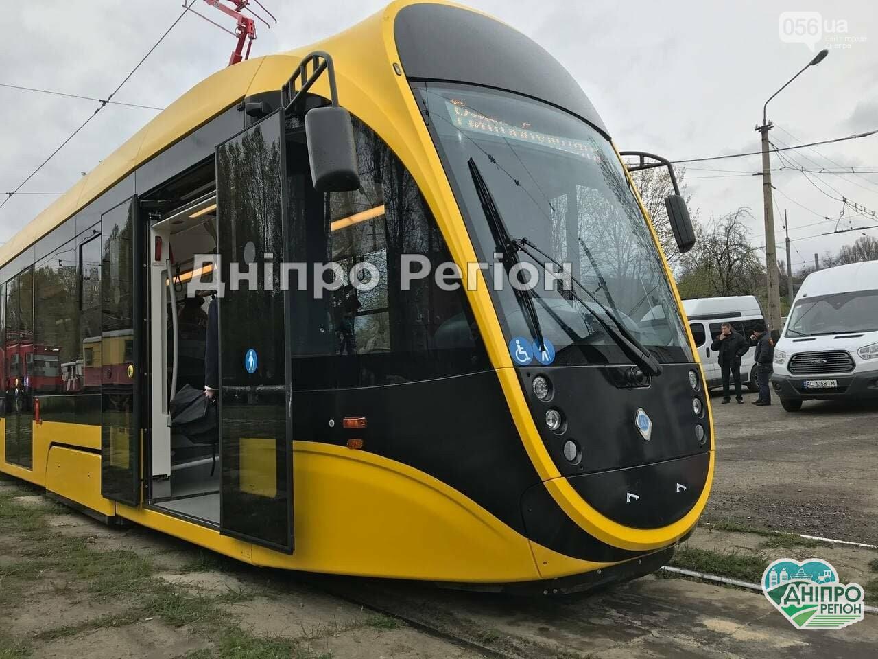 Выделили 1200 миллионов гривен: для Кривого Рога и Днепра закупят новые трамваи