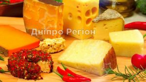 В Днепр на прилавки магазинов попал опасный польский сыр: комментарий Госпродпотребслужбы
