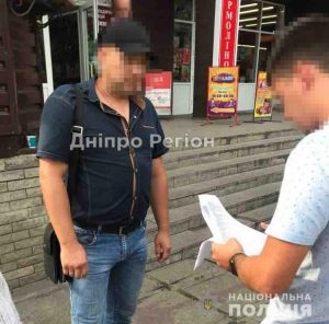 На Дніпропетровщині поліцейські затримали голову ОТГ на хабарі