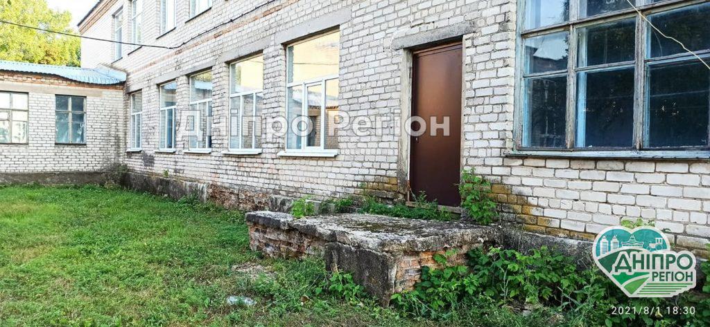 Три школи Новомосковського району зустрінуть учнів у занедбаному стані (ФОТО) Три школи Новомосковського району зустрінуть учнів у занедбаному стані (ФОТО)
