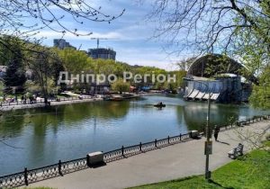 У Дніпрі парк Глоби два роки буде стояти за парканом