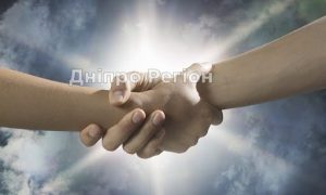 Уже не крик души, а вопль: под Днепром пассажиры просят поддержать Маму с Большой буквы