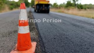 Рух транспорту ускладнений: при в’їзді до Дніпра водіям потрібно бути уважними