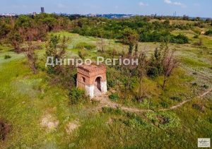 На Днепропетровщине запечатлели одно из самых старых кладбищ области (Фото)