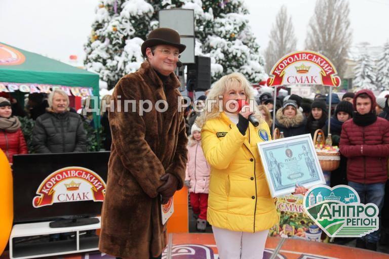 У Дніпрі біля ТРЦ Караван Ігор Кондратюк проведе Караоке на Майдані У Дніпрі біля ТРЦ Караван Ігор Кондратюк проведе Караоке на Майдані