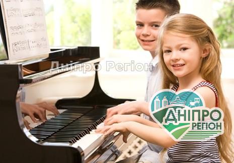 Місту не потрібні обдаровані діти? На Дніпропетровщині подорожчало навчання в школі мистецтв