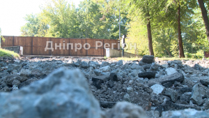 У Дніпрі парк Зелений Гай перегородили парканом (Відео)