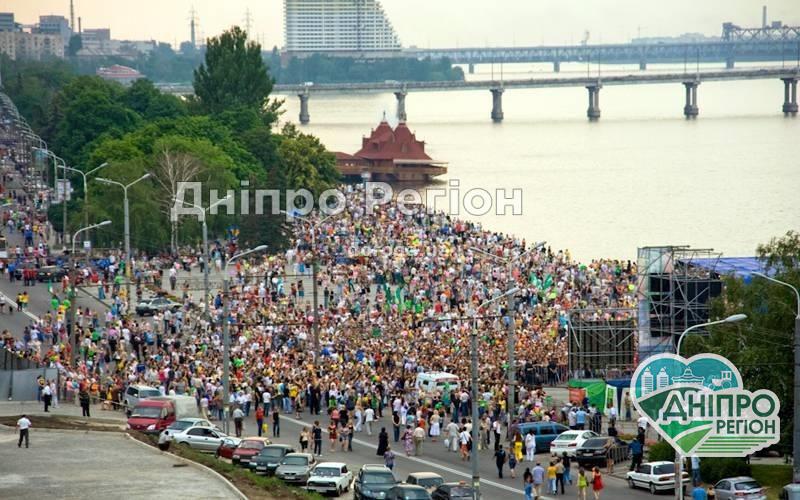 Відомі виконавці, гурти, різноманітні фестивалі й спортивні заходи: як Дніпро відзначатиме День міста 2021 Відомі виконавці, гурти, різноманітні фестивалі й спортивні заходи: як Дніпро відзначатиме День міста 2021