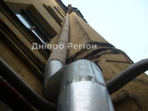 Заліз в квартиру по газовій трубі: на Дніпропетровщині домушник проведе за гратами понад 3 роки