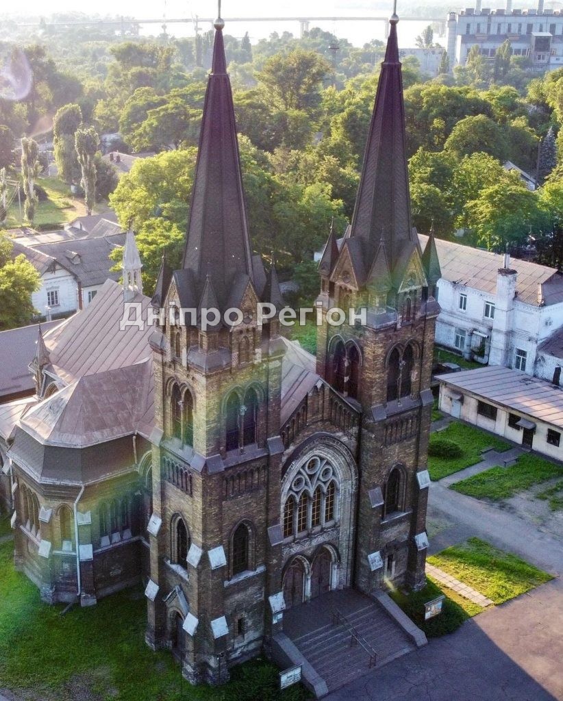 На Дніпропетровщині знаходиться унікальний римо-католицький костел Святого Миколая (Фото)