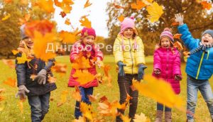 Офіційно: коли у школах Дніпра почнуться осінні канікули