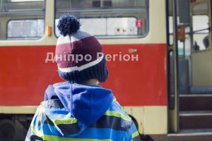 У Дніпрі стало відомо, які правила проїзду дітей в громадському транспорті