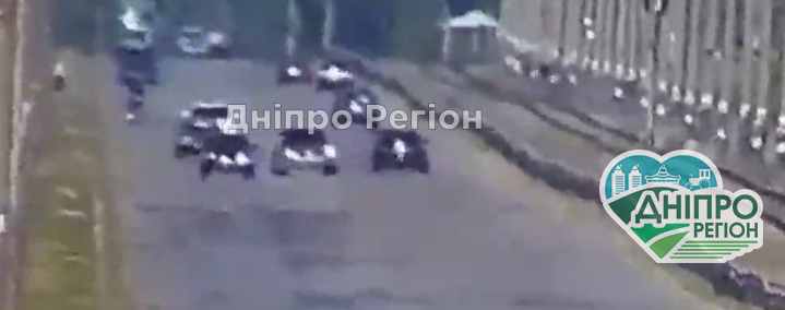 Жесткое ДТП на плотине в Каменском: двое в реанимации (Видео) Жесткое ДТП на плотине в Каменском: двое в реанимации (Видео)