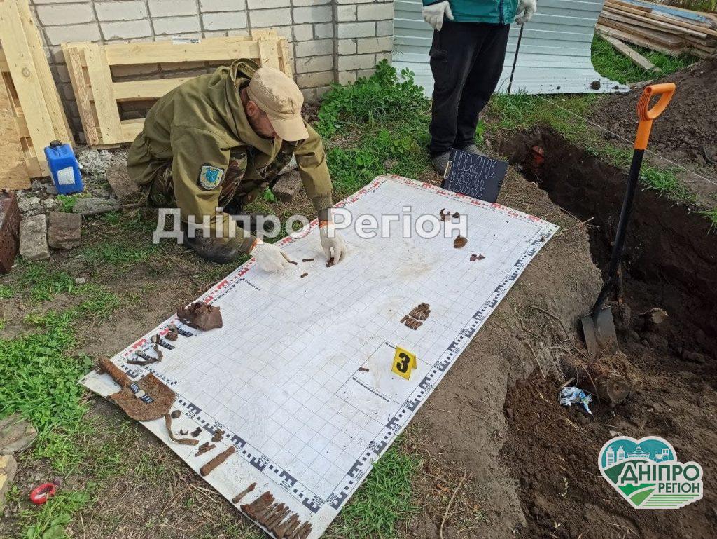 У Дніпрі вилучили останки воїна Другої Світової війни на території садового товариства (Фото) У Дніпрі вилучили останків воїна Другої Світової війни на території садового товариства (Фото)