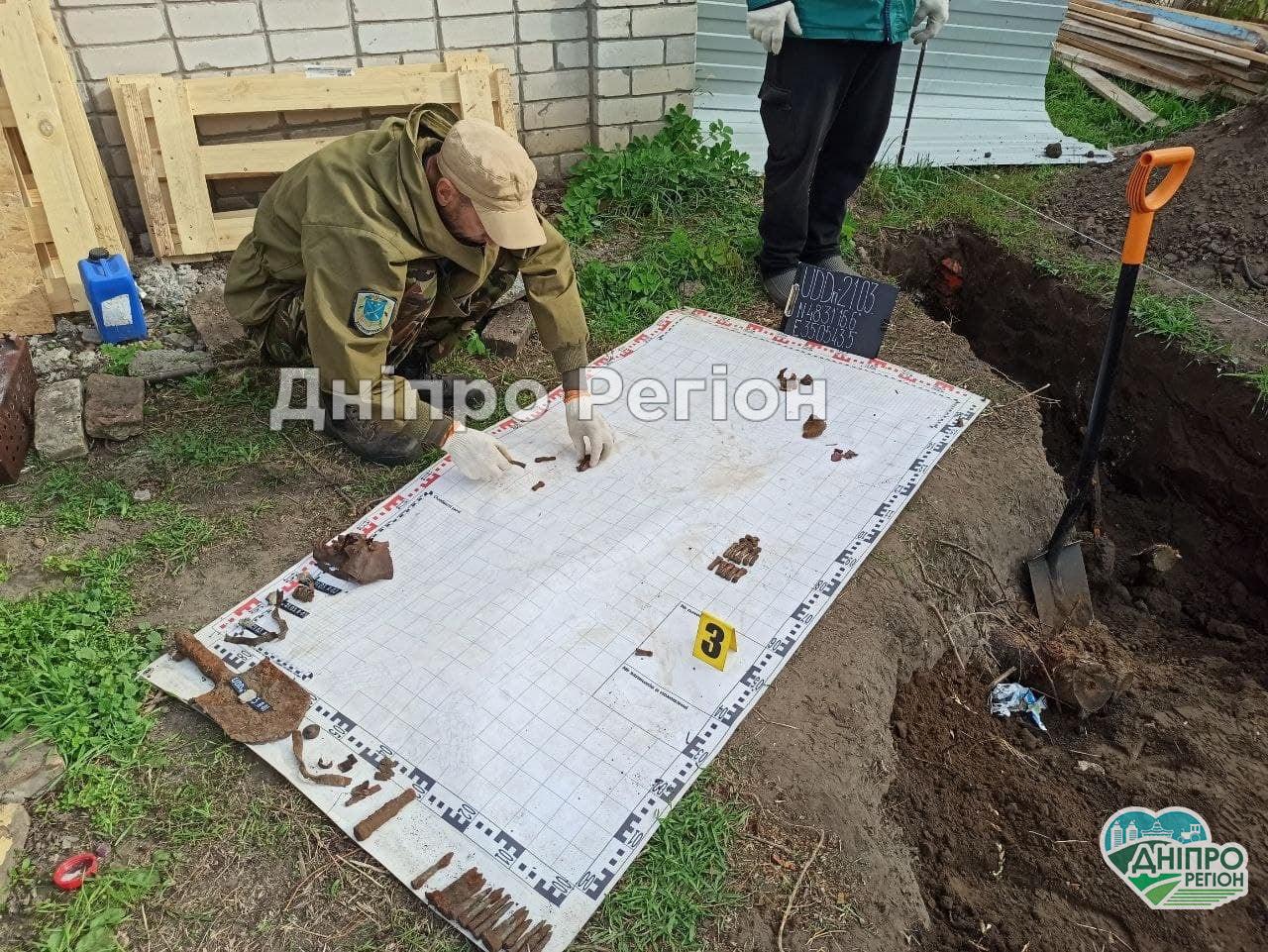 У Дніпрі вилучили останків воїна Другої Світової війни на території садового товариства (Фото)