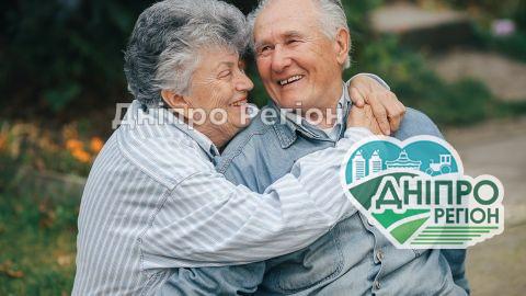 В Україні змінили пенсійний вік: повідомили подробиці В Україні змінили пенсійний вік: повідомили подробиці