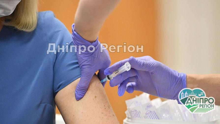 Графік роботи центрів вакцинації в Дніпрі на цьому тижні Графік роботи центрів вакцинації в Дніпрі на цьому тижні - Новини Дніпра