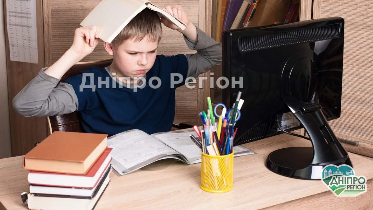 Як працюють навчальні заклади під час війни (Відео)