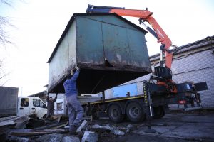 Де у Дніпрі демонтують незаконні тимчасові споруди: список адрес