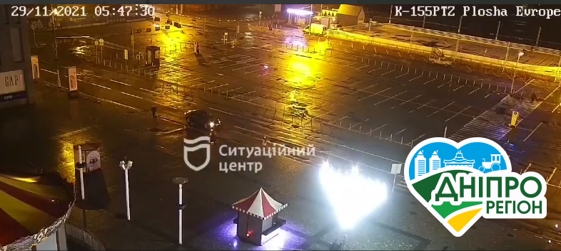 У Дніпрі вандали перекинули ханукію на центральній площі