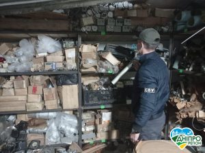 На Дніпропетровщині перекрили канал незаконного переправлення за кордон обладнання для військових літаків
