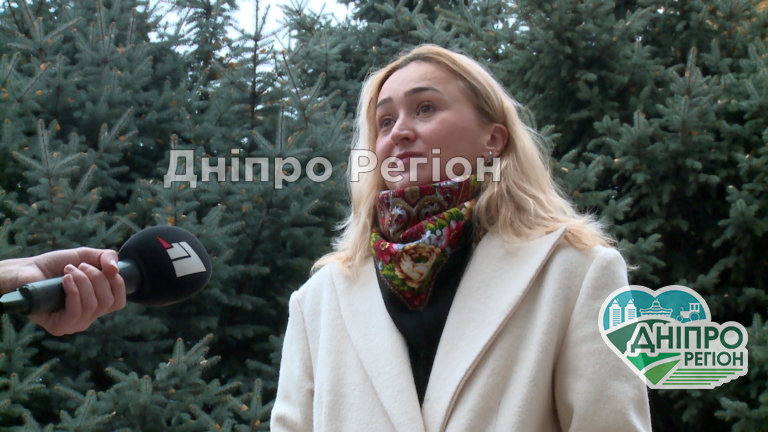 У Дніпрі водій таксі нагрубіянив волонтерці через прохання надягти маску та вигнав з машини (Відео) У Дніпрі водій таксі нагрубіянив волонтерці через прохання надягти маску та вигнав з машини (Відео)