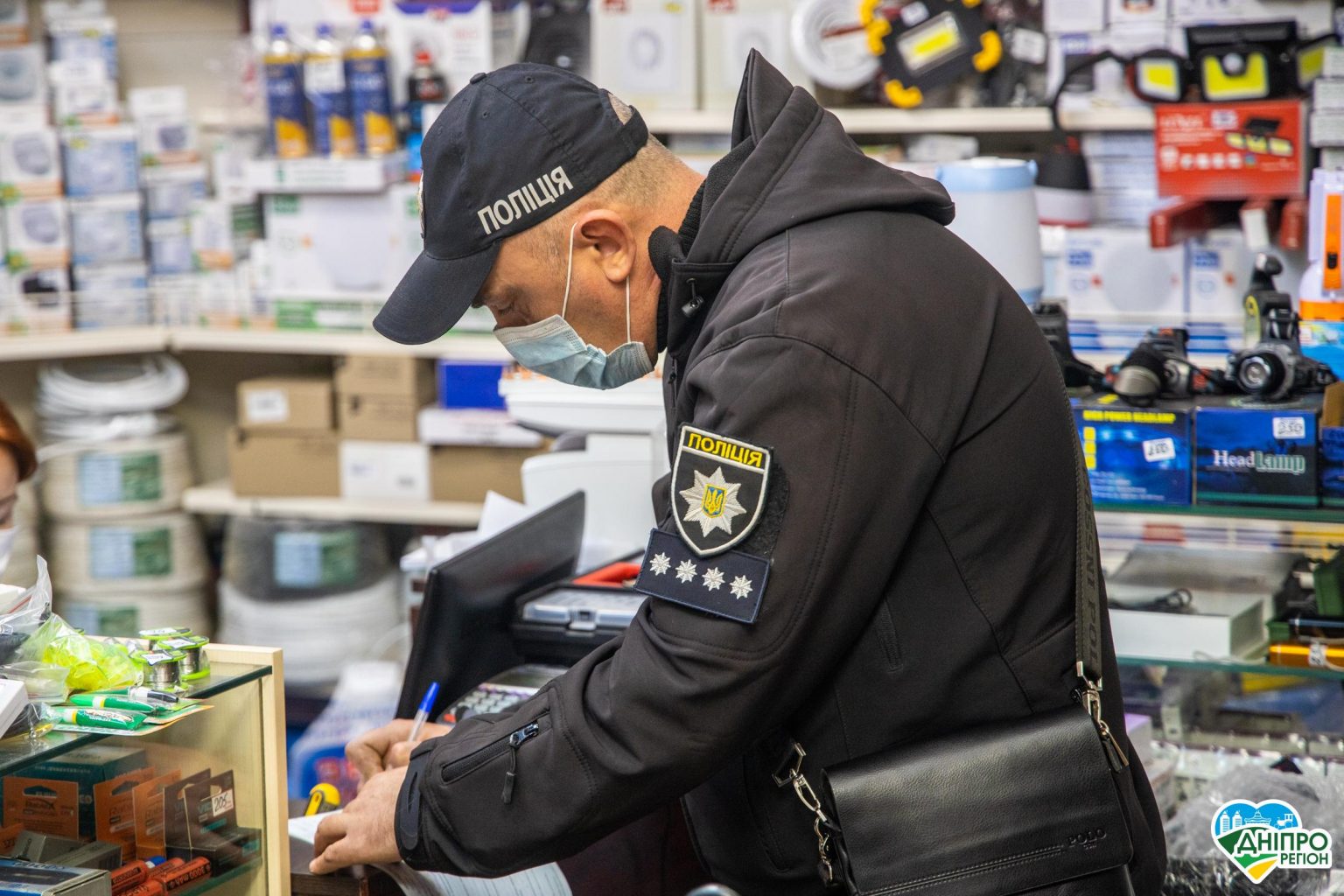 Епідемічна ситуація напружена: у Новомосковську проводять жорсткі рейди (Фото, Відео)