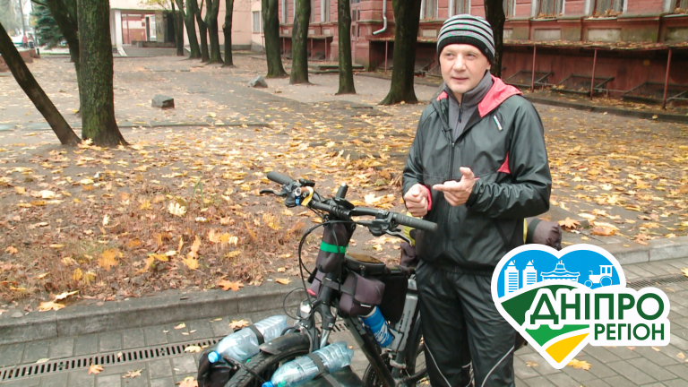 Велосипедист із Дніпра проїхав 12 тис кілометрів, щоб подивитись захід сонця у Португалії Велосипедист із Дніпра проїхав 12 тис кілометрів, щоб подивитись захід сонця у Португалії