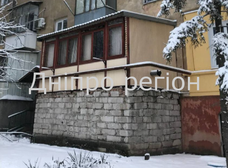 Його обговорює все місто: на Дніпропетровщині знайшли цар-балкон (Фото) На Дніпропетровщині побачили цар-балкон, який обговорює все місто