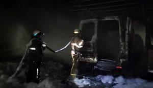 На Дніпропетровщині фермеру підпалили 2 автомобілі